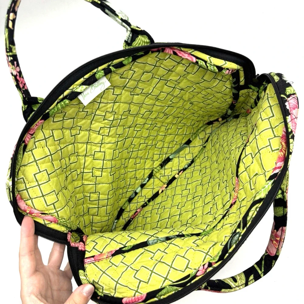 2007 Vera Bradley Retired Botanica Black Green Floral Quilted Laptop Case 14x11